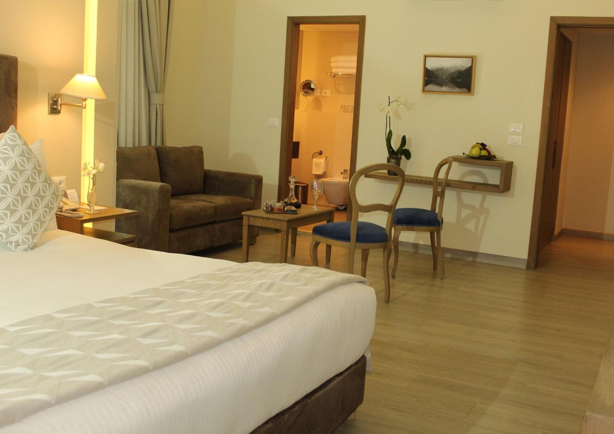 Intercontinental Mzaar Lebanon Mountain Resort & Spa By Ihg Mzaar Kfardebian Dış mekan fotoğraf