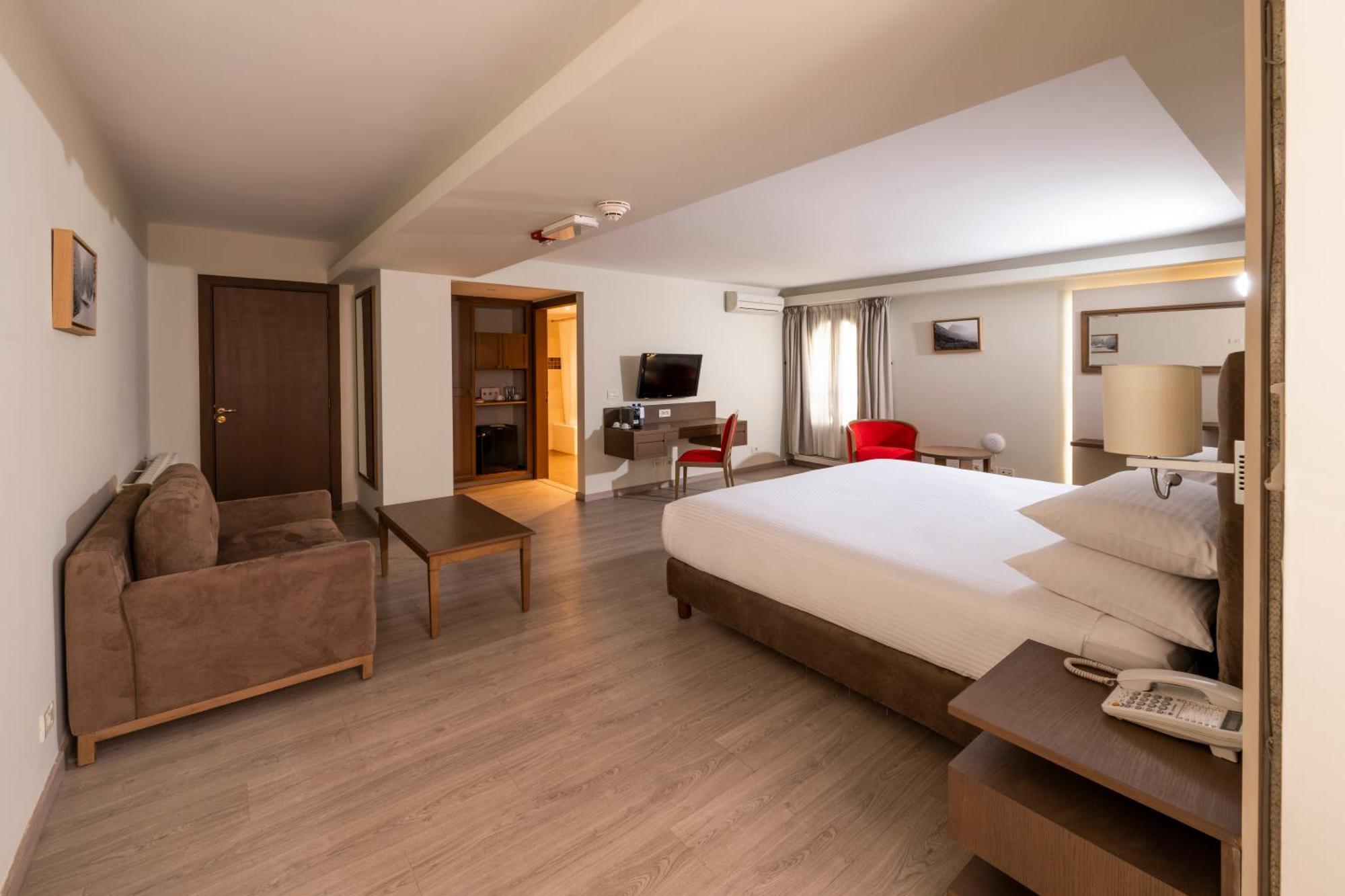 Intercontinental Mzaar Lebanon Mountain Resort & Spa By Ihg Mzaar Kfardebian Dış mekan fotoğraf