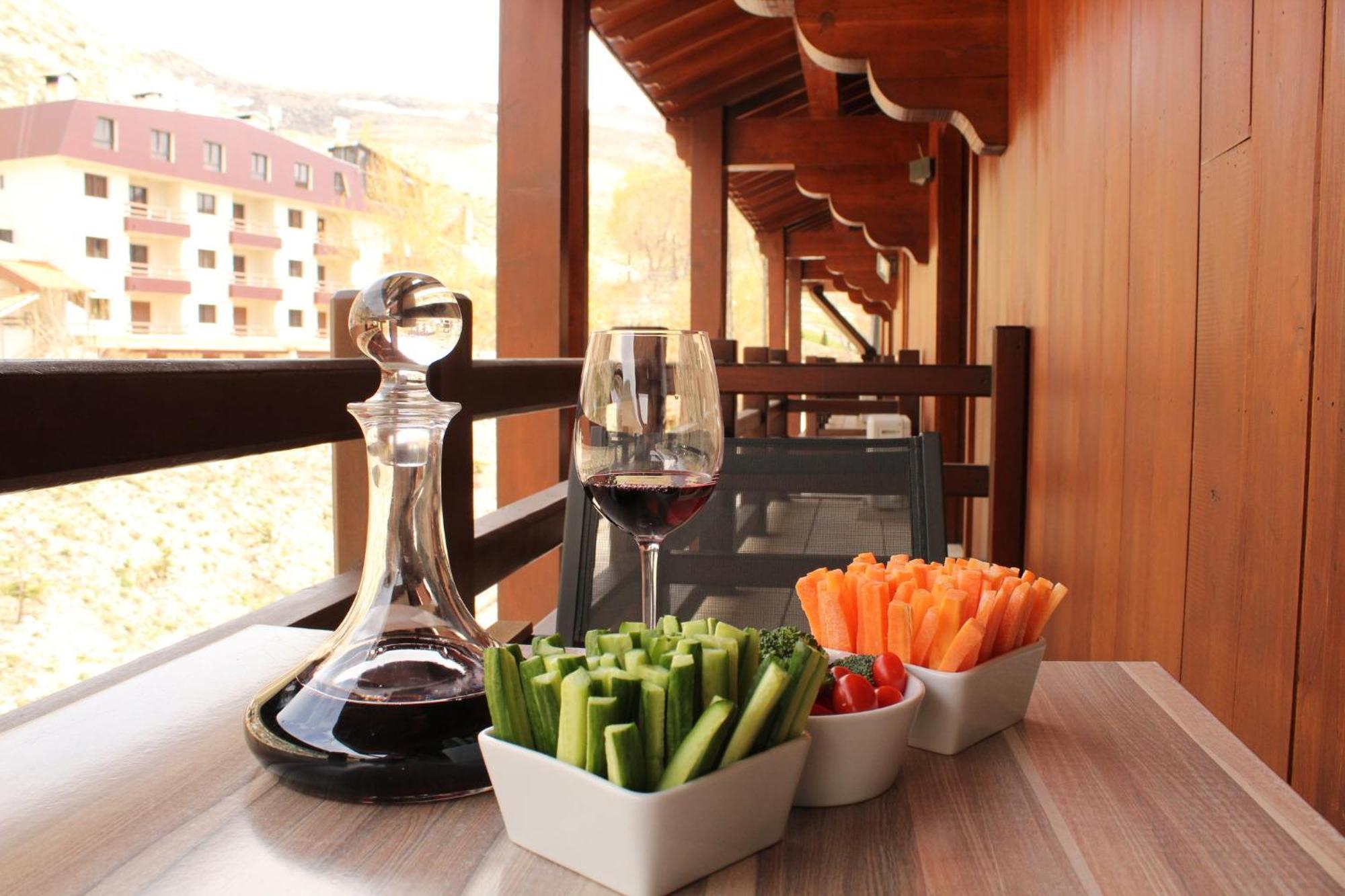 Intercontinental Mzaar Lebanon Mountain Resort & Spa By Ihg Mzaar Kfardebian Dış mekan fotoğraf